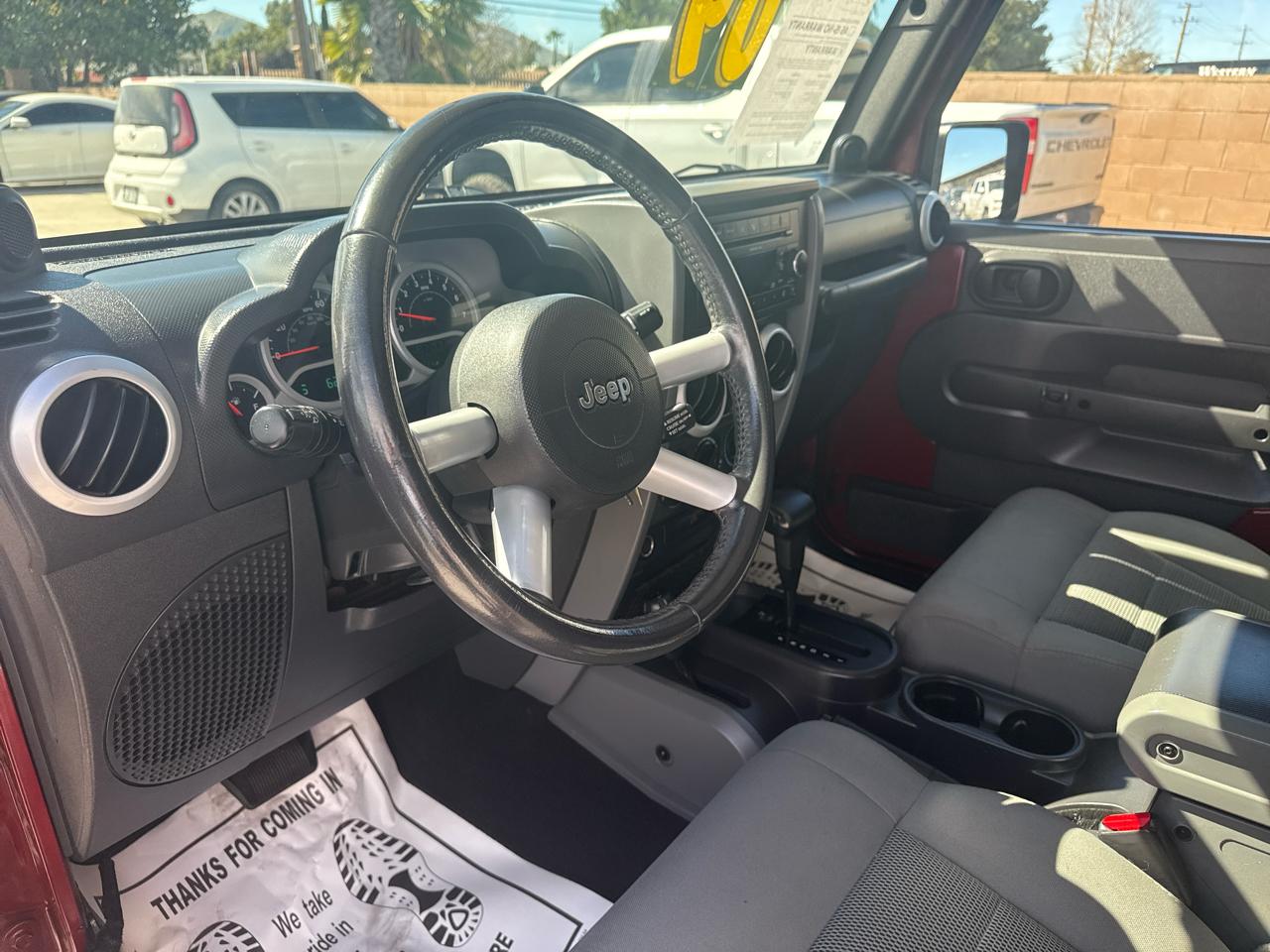 Jeep Wrangler Unlimited 4WD 4dr Sahara 2009