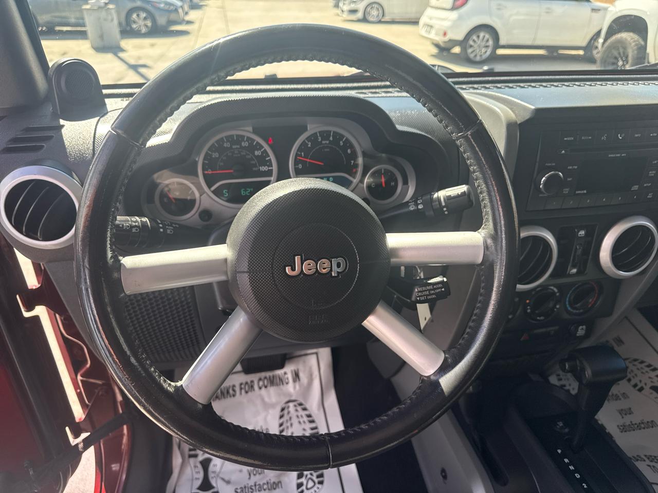 Jeep Wrangler Unlimited 4WD 4dr Sahara 2009