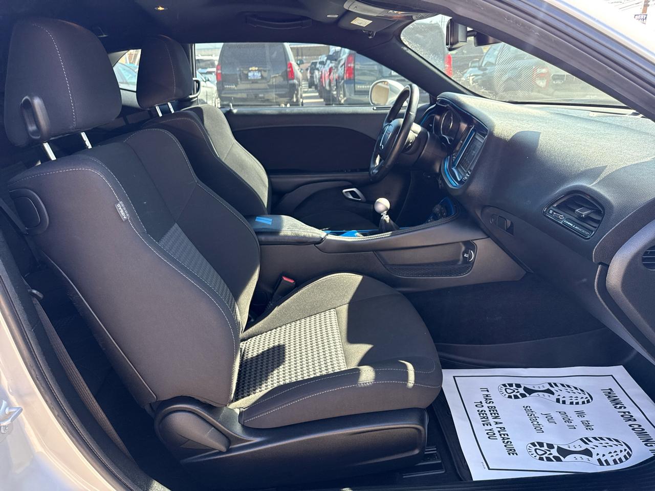 Dodge Challenger R/T RWD 2022