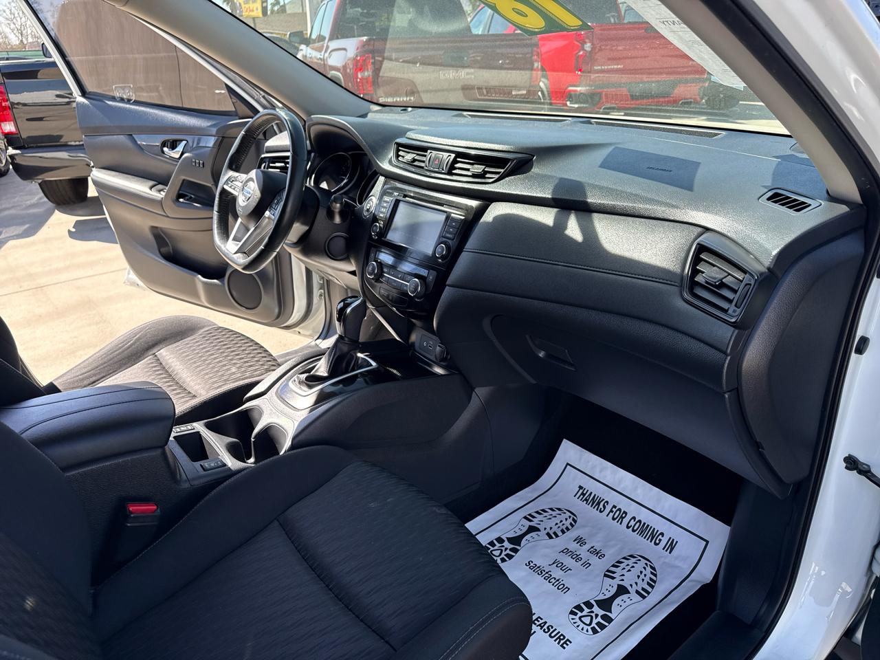 Nissan Rogue AWD SV 2018