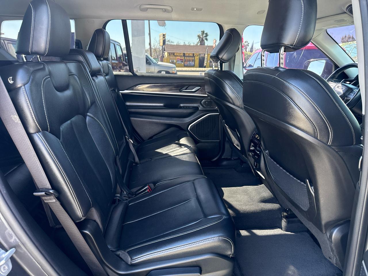 Jeep Grand Cherokee L Limited 4x4 2022