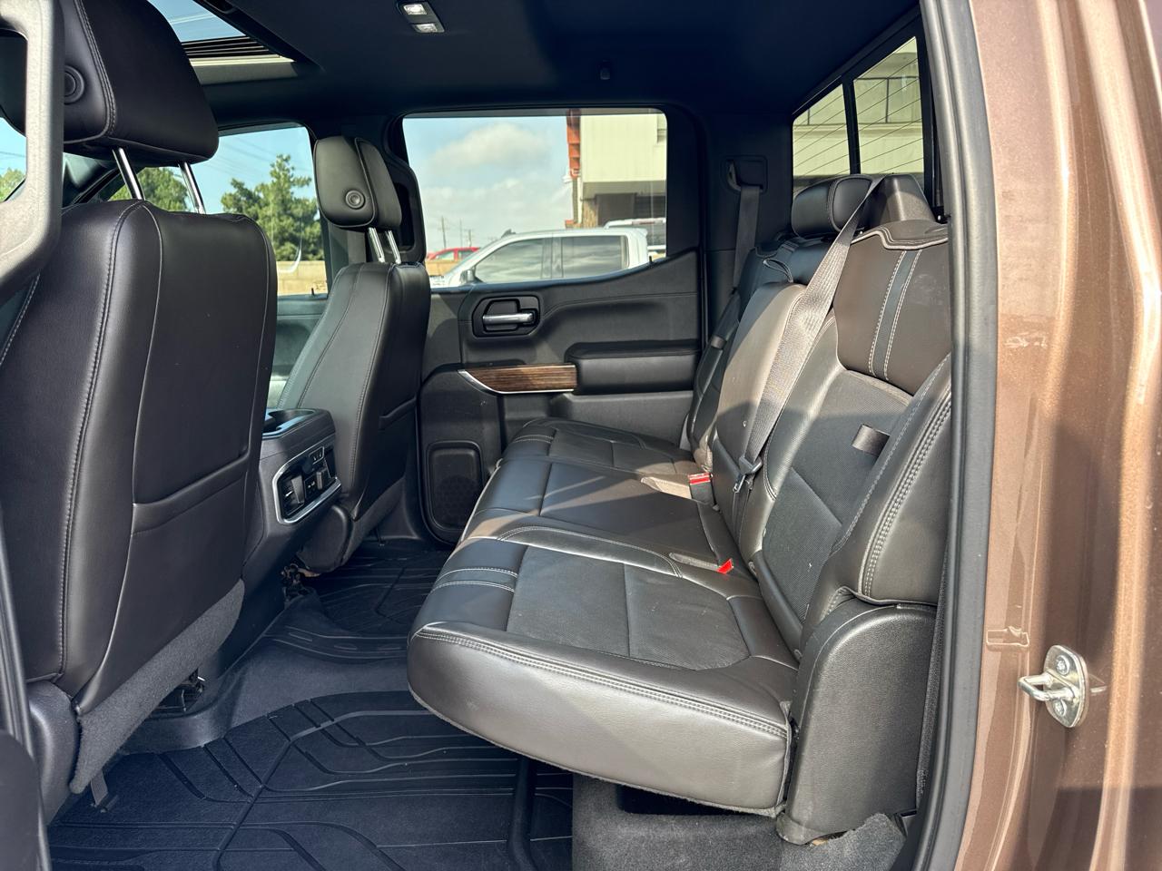 Chevrolet Silverado 1500 4WD Crew Cab 147" High Country 2019