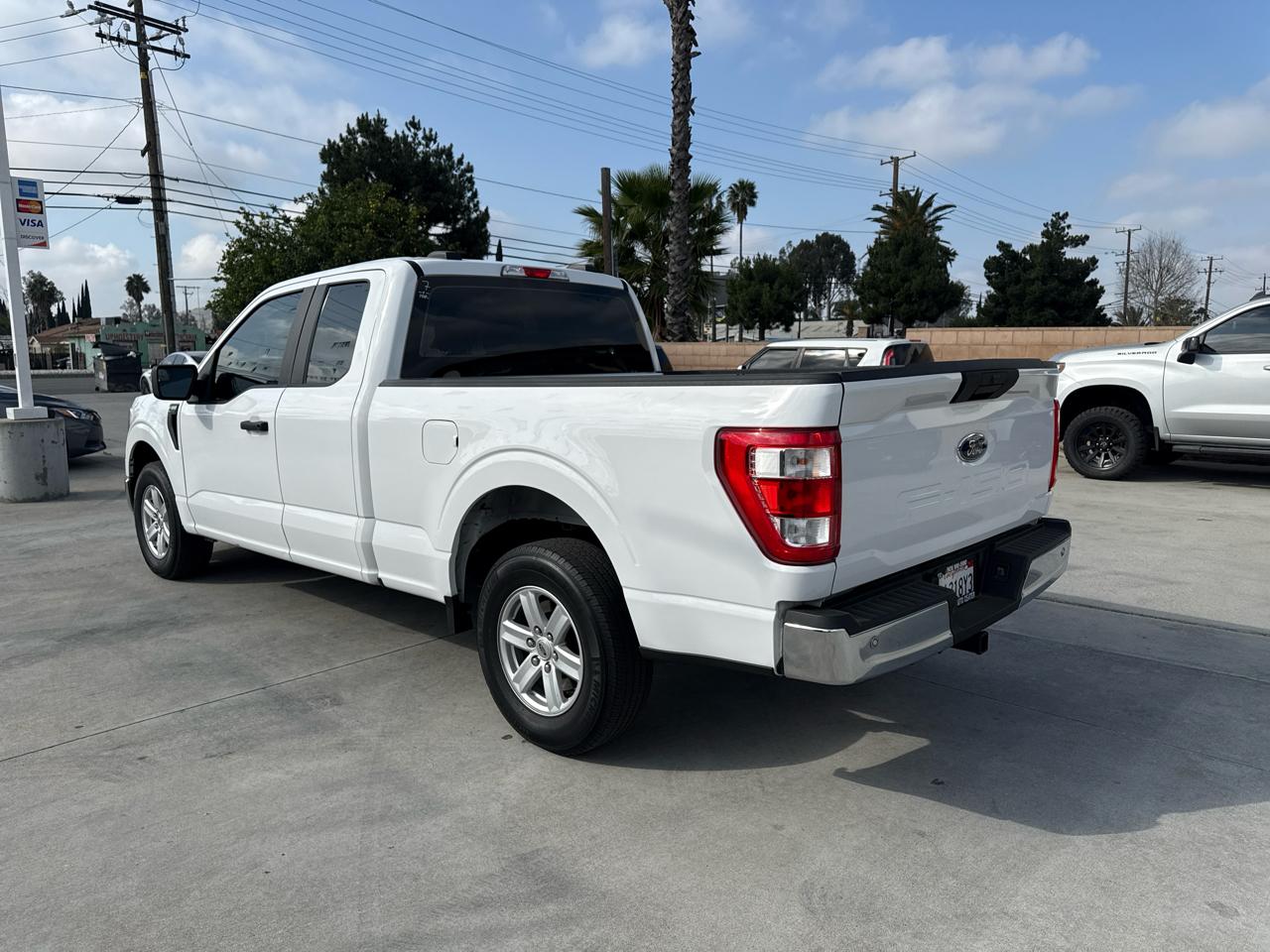 Ford F-150 2WD SuperCab 145" XL 2021