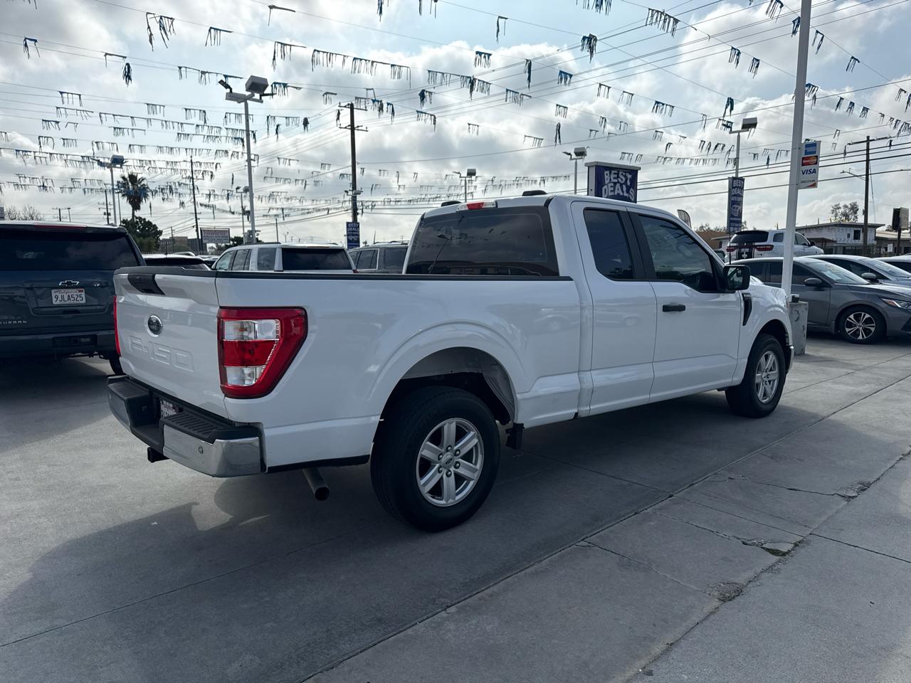 Ford F-150 2WD SuperCab 145" XL 2021
