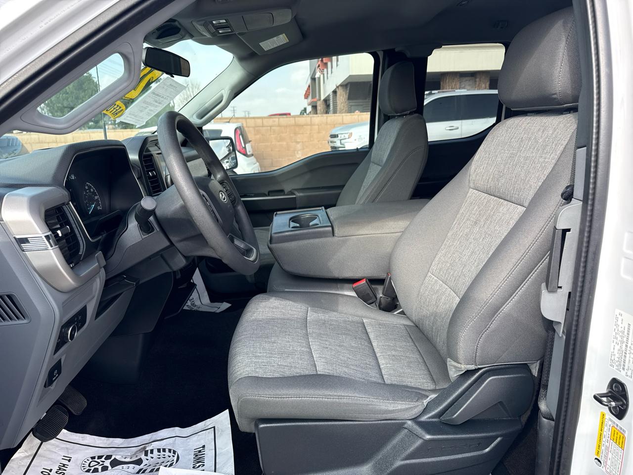 Ford F-150 2WD SuperCab 145" XL 2021