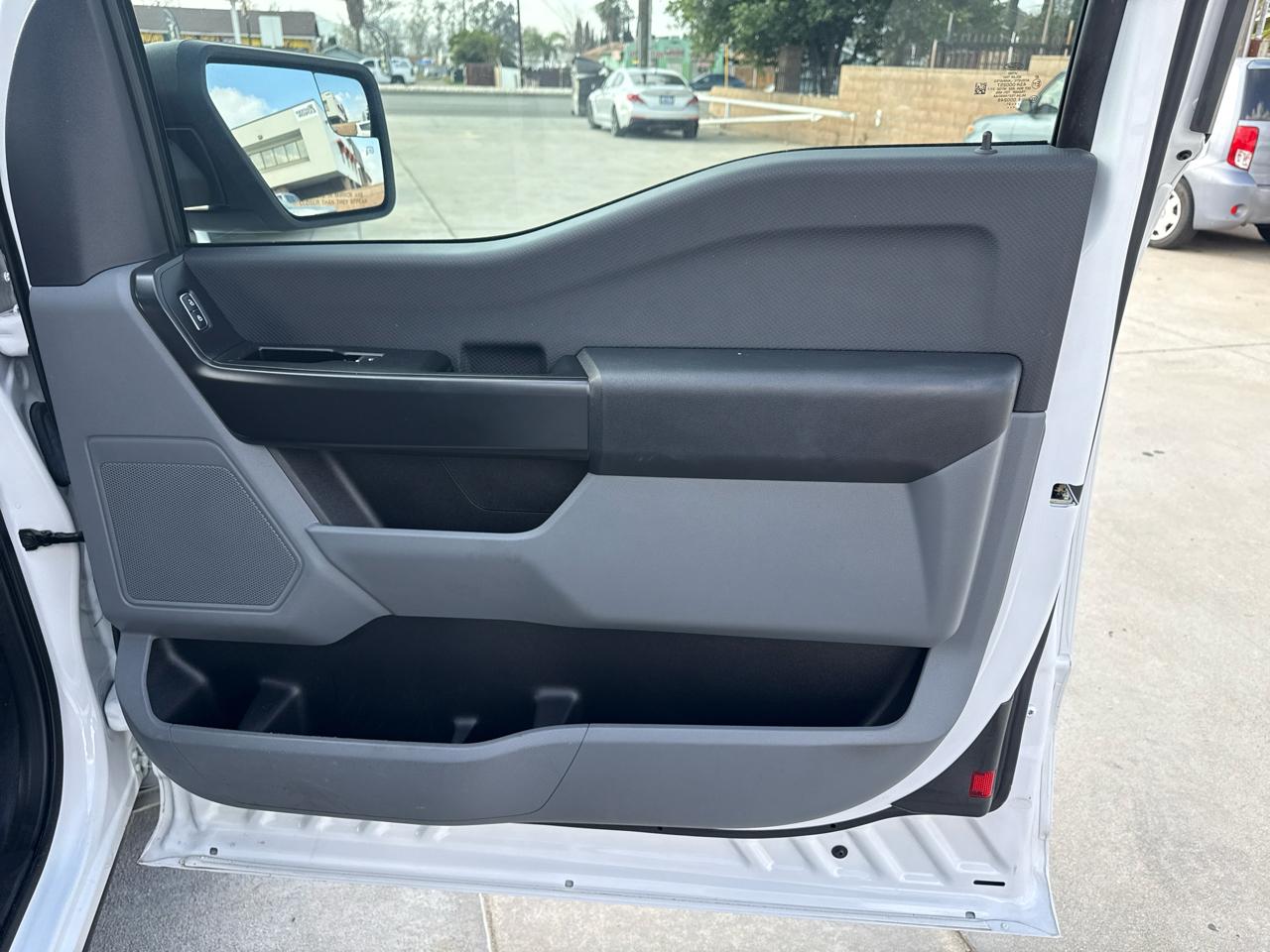 Ford F-150 2WD SuperCab 145" XL 2021