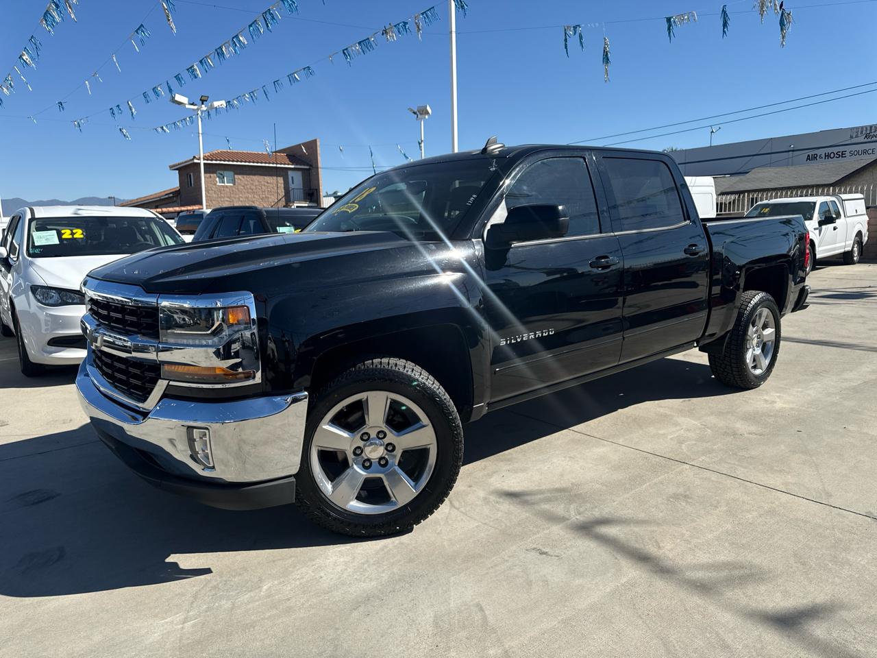Chevrolet Silverado 1500 2WD Crew Cab 143.5" LT w/1LT 2018