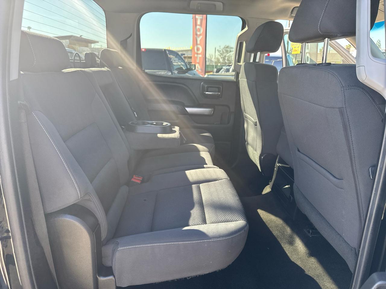 Chevrolet Silverado 1500 2WD Crew Cab 143.5" LT w/1LT 2018