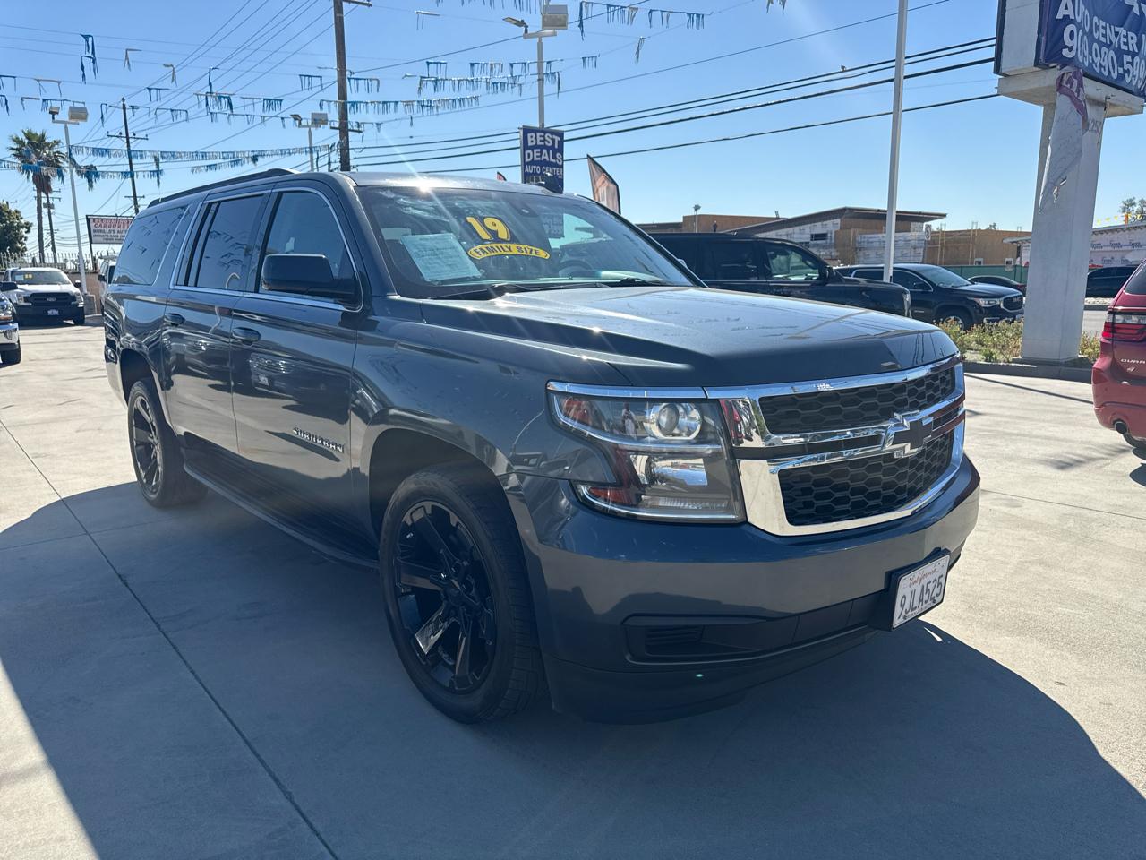 Chevrolet Suburban 2WD 4dr 1500 LS 2019