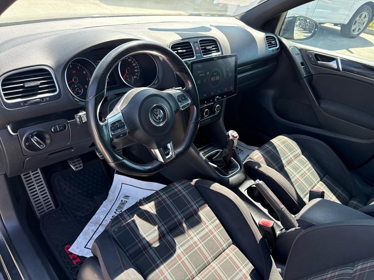 Volkswagen GTI 4dr HB Man Driver's Edition PZEV 2014