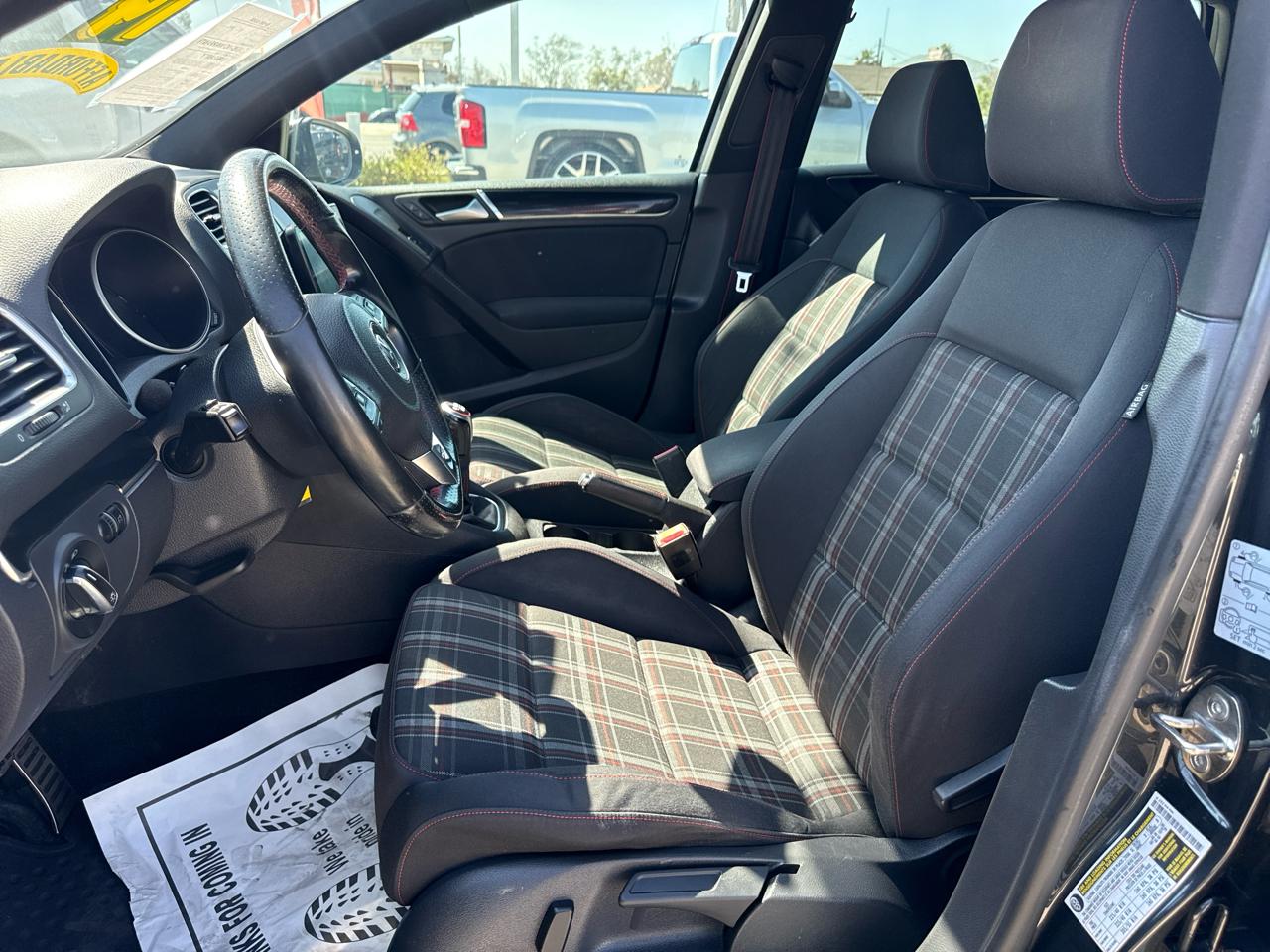 Volkswagen GTI 4dr HB Man Driver's Edition PZEV 2014