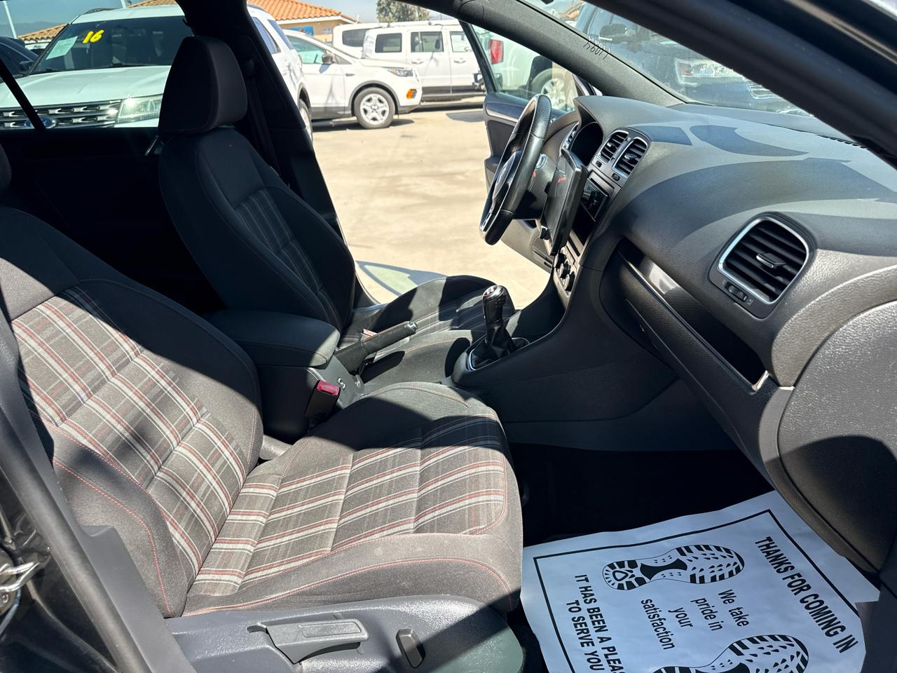 Volkswagen GTI 4dr HB Man Driver's Edition PZEV 2014