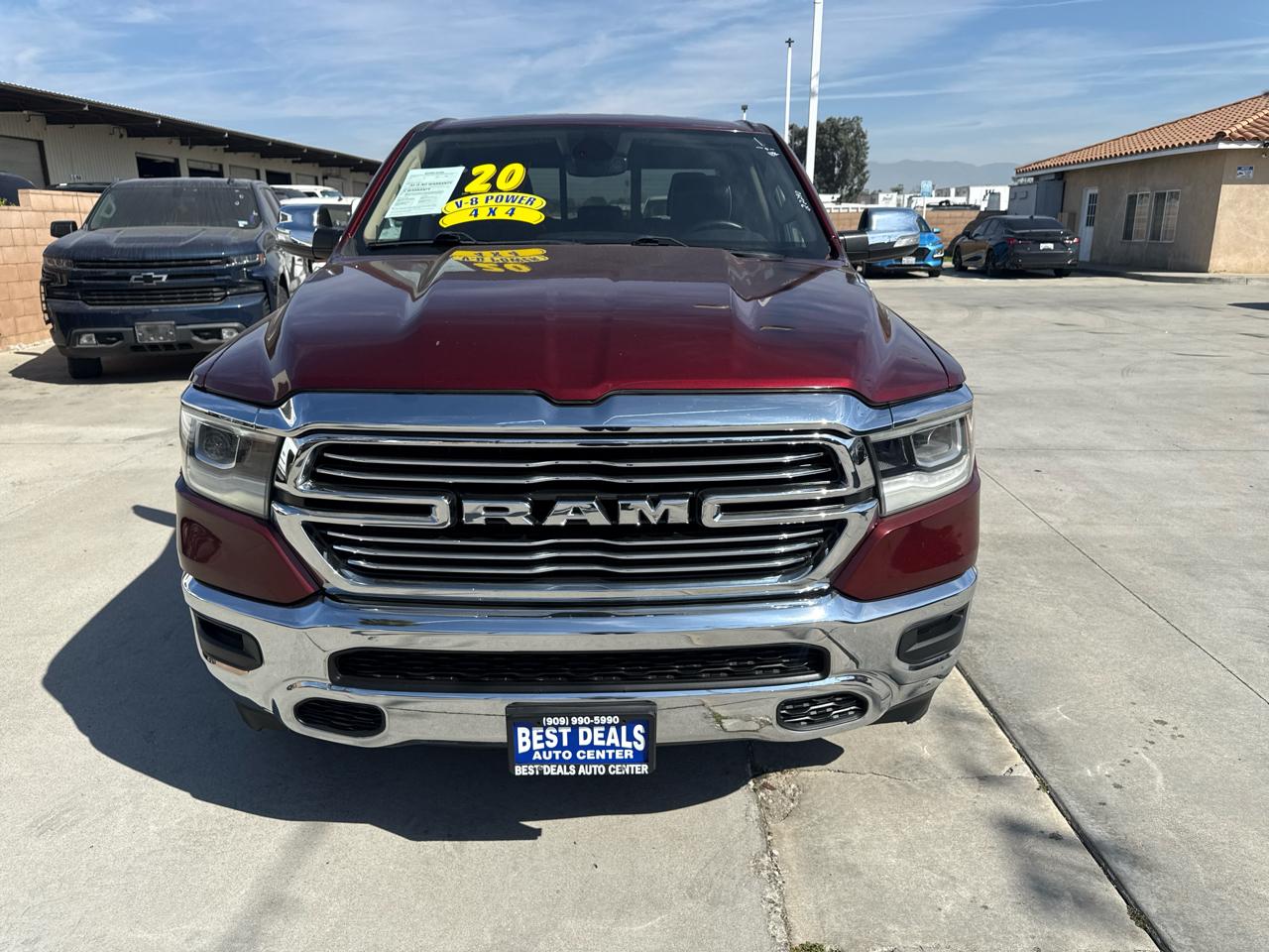 RAM 1500 Laramie 4x4 Quad Cab 6'4" Box 2020