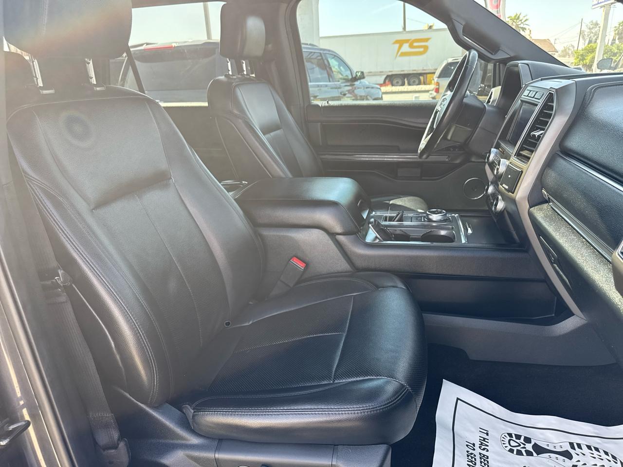 Ford Expedition Max XLT 2020