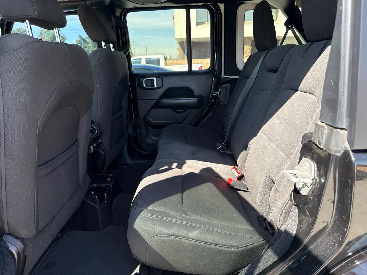 Jeep Wrangler Unlimited Sahara 4x4 2018