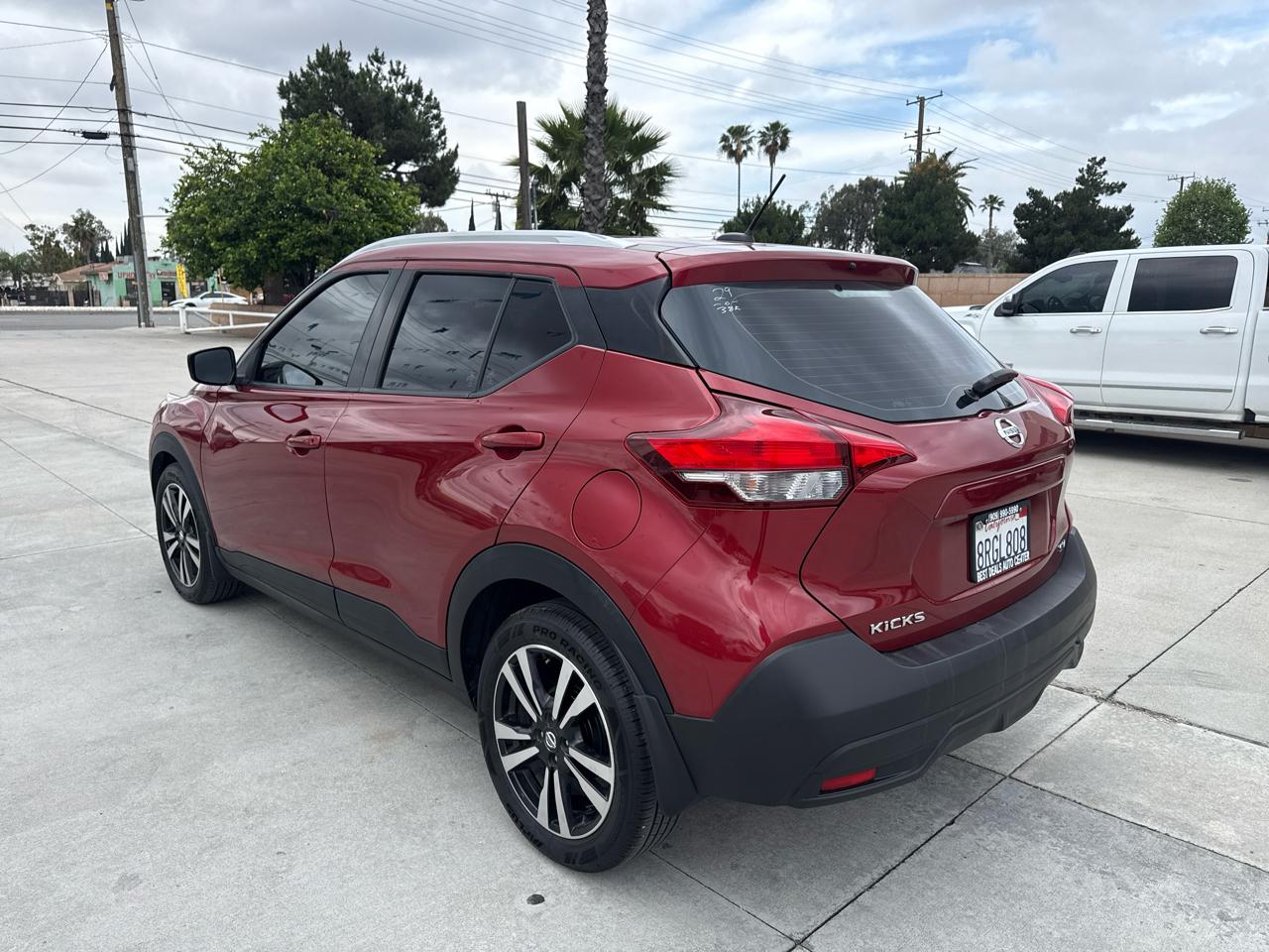 Nissan Kicks SV FWD 2019