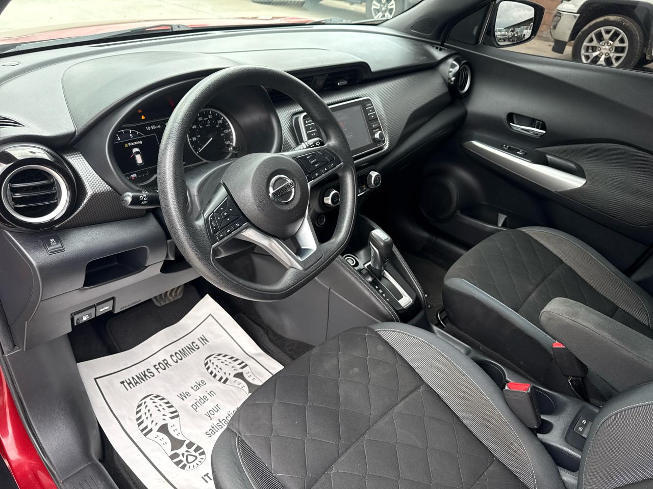 Nissan Kicks SV FWD 2019