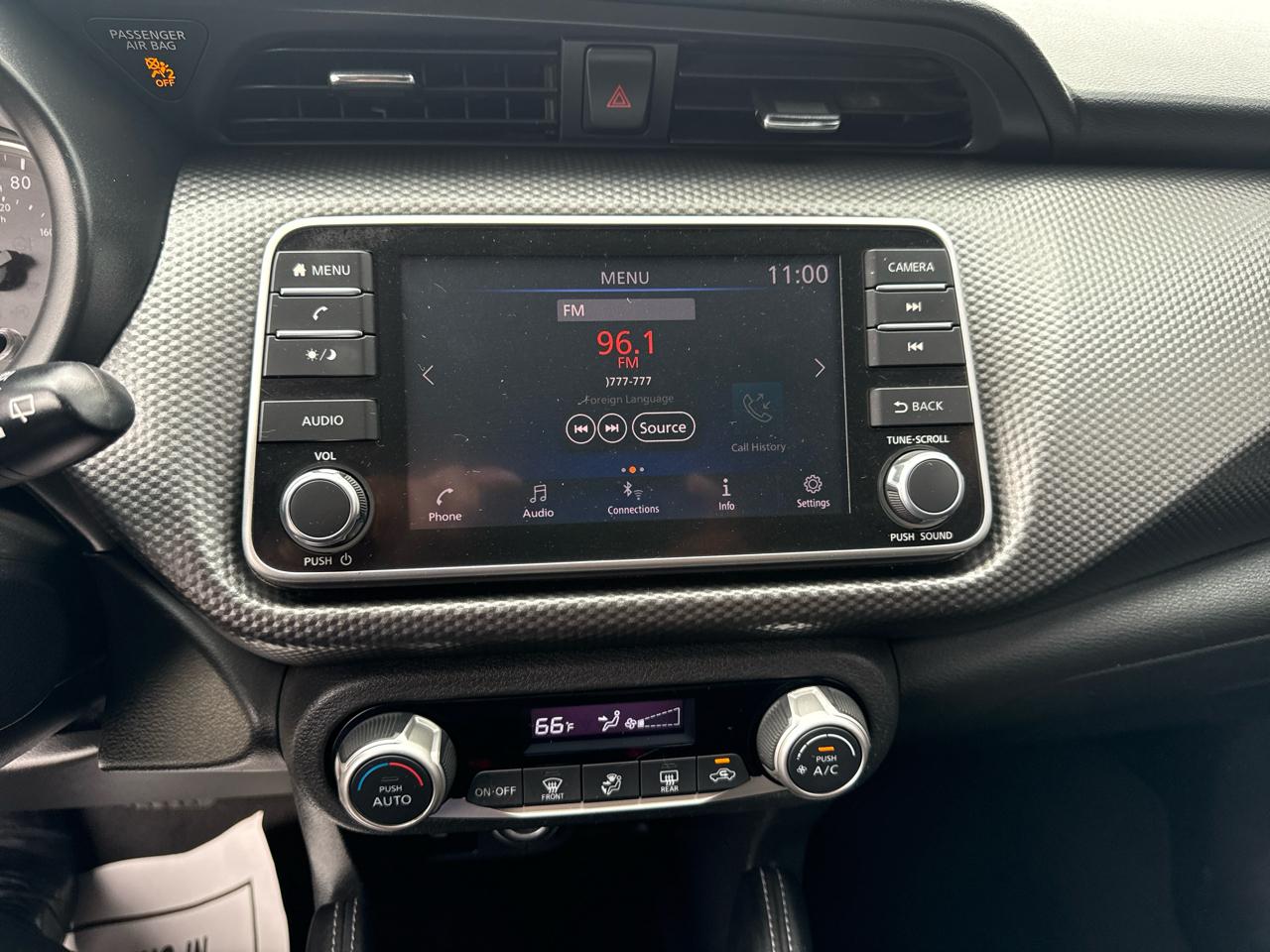 Nissan Kicks SV FWD 2019