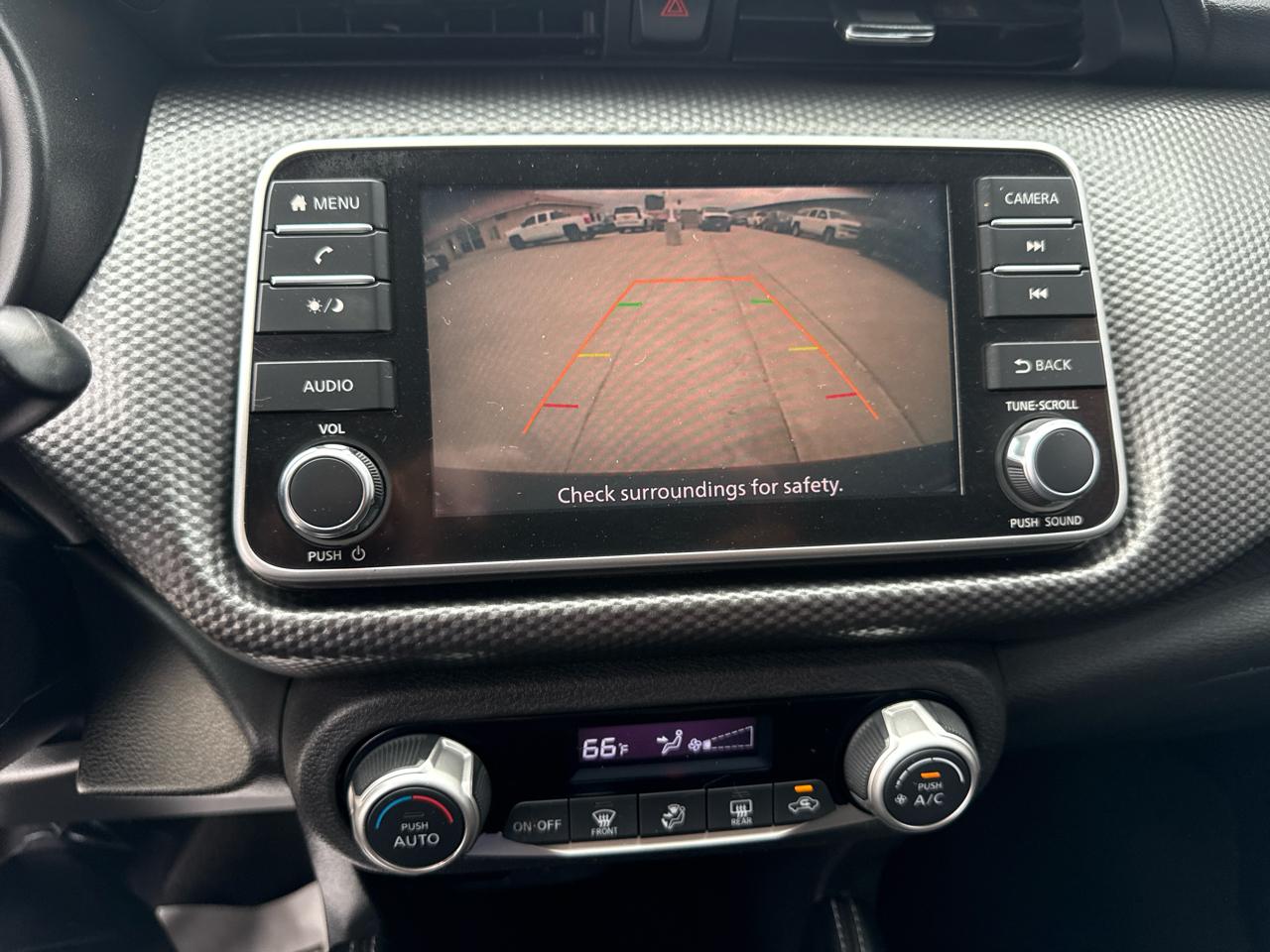 Nissan Kicks SV FWD 2019