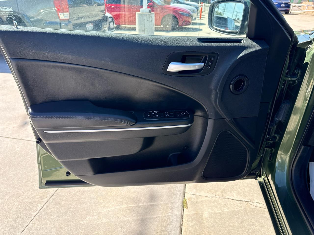 Dodge Charger SXT RWD 2020