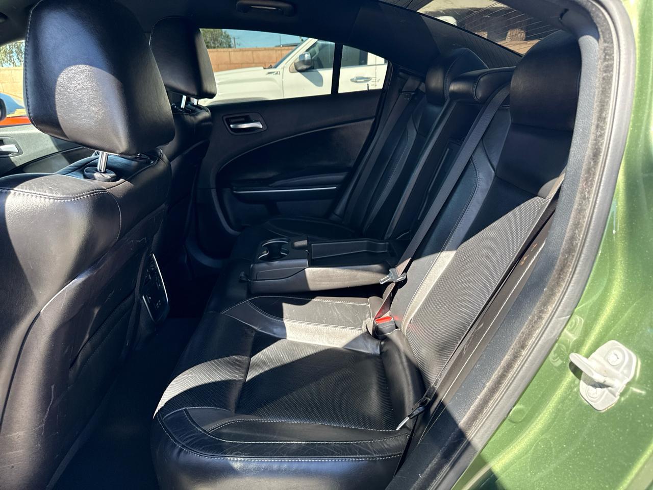 Dodge Charger SXT RWD 2020