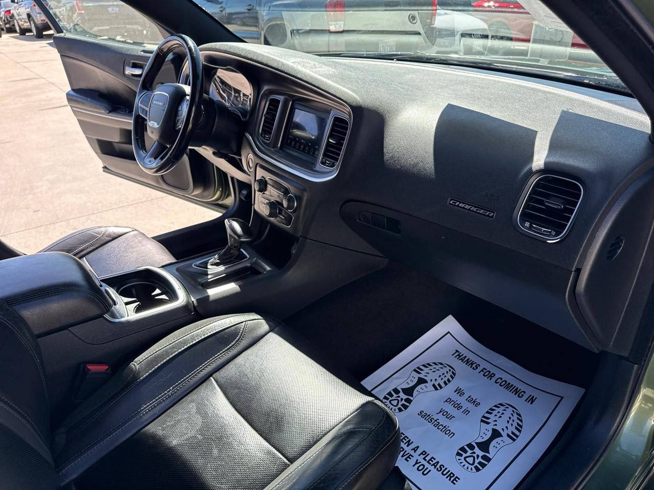 Dodge Charger SXT RWD 2020