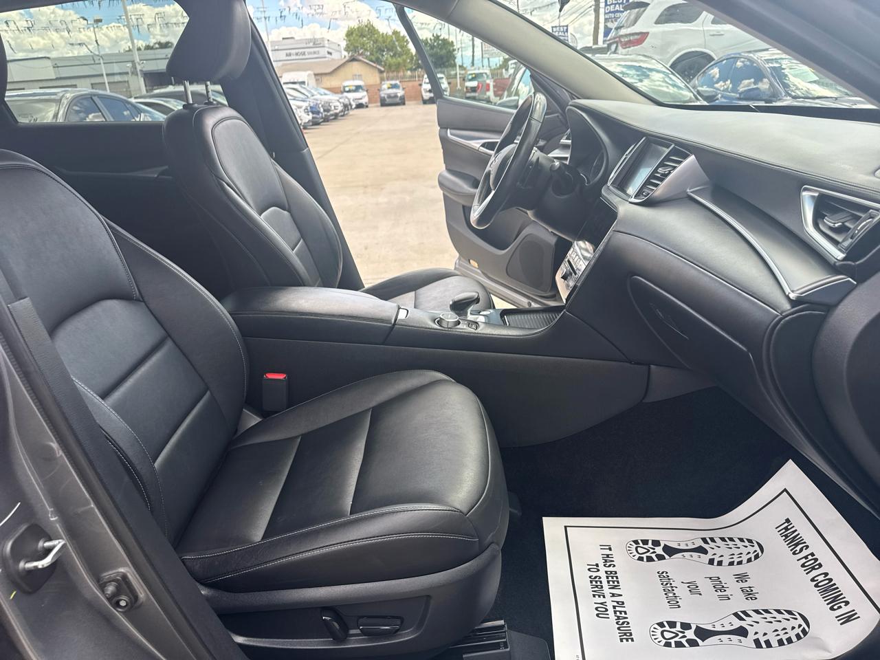 Infiniti QX50 PURE FWD 2019