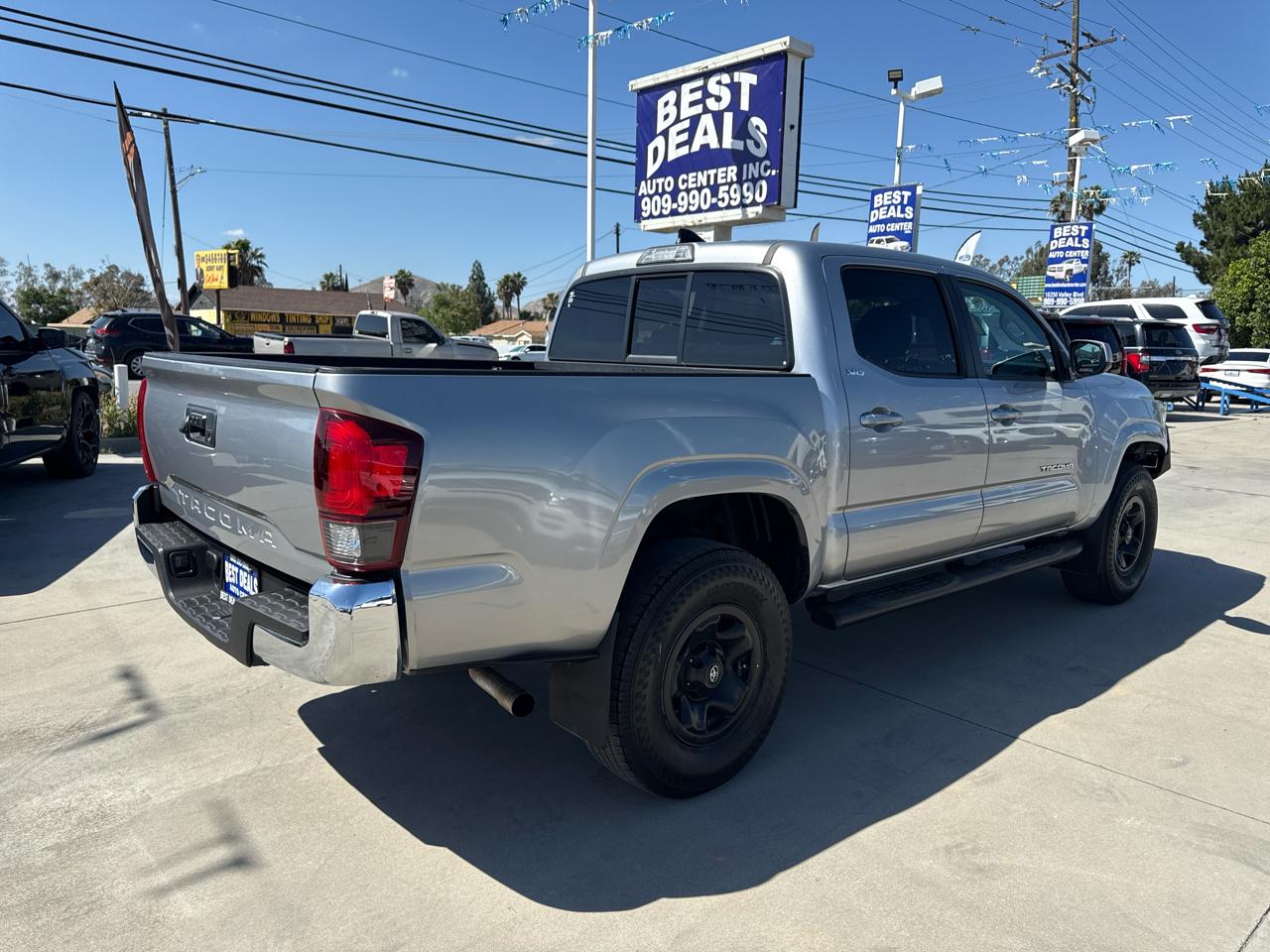 Toyota Tacoma SR5 Double Cab 5' Bed I4 4x2 AT (Natl) 2018