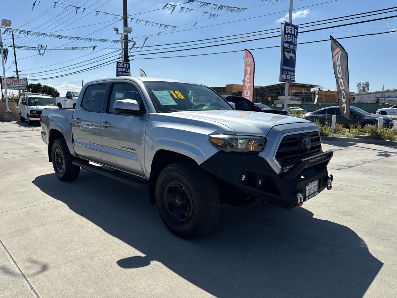 Toyota Tacoma SR5 Double Cab 5' Bed I4 4x2 AT (Natl) 2018