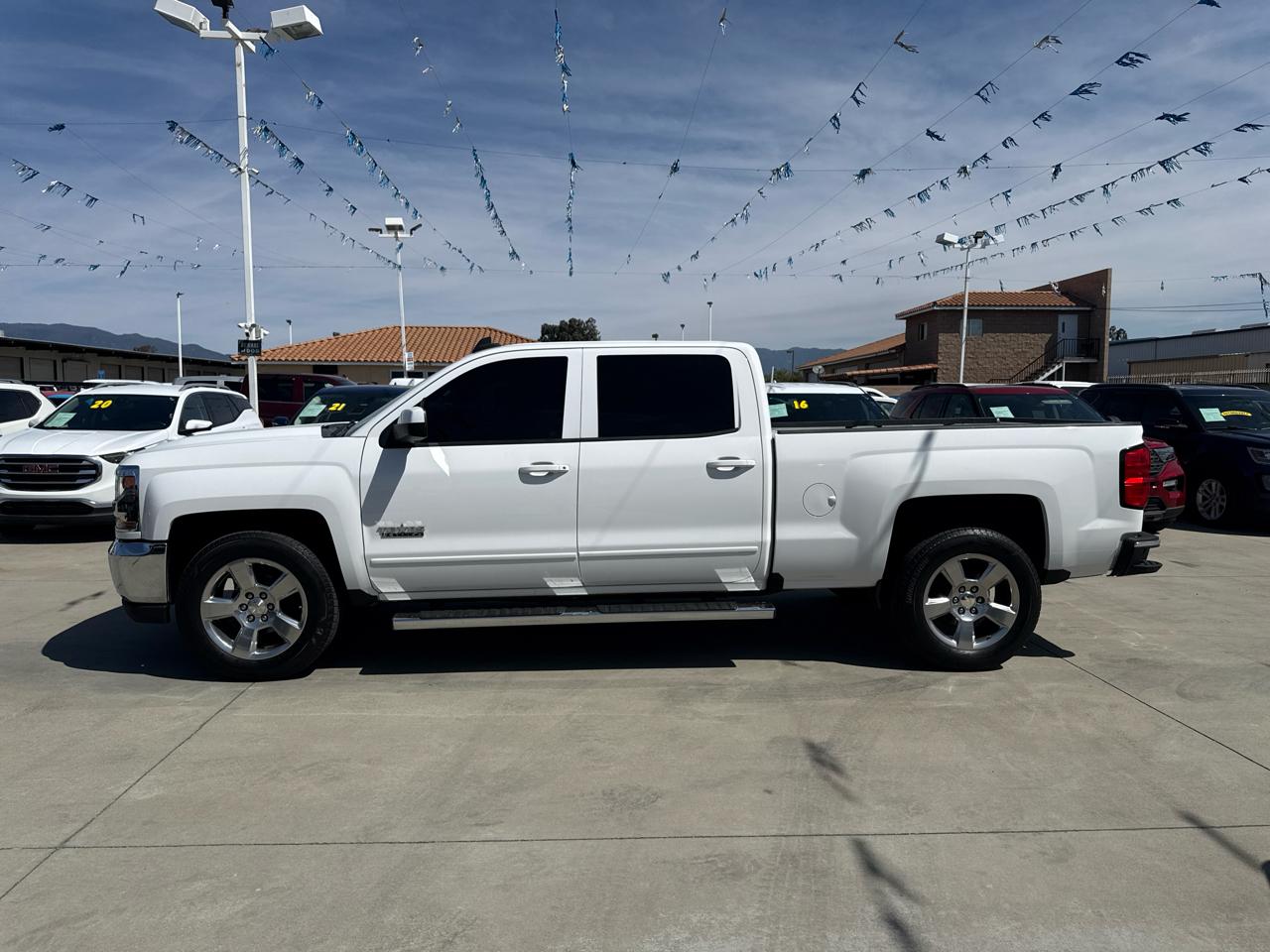Chevrolet Silverado 1500 2WD Crew Cab 153.0" LT w/1LT 2018