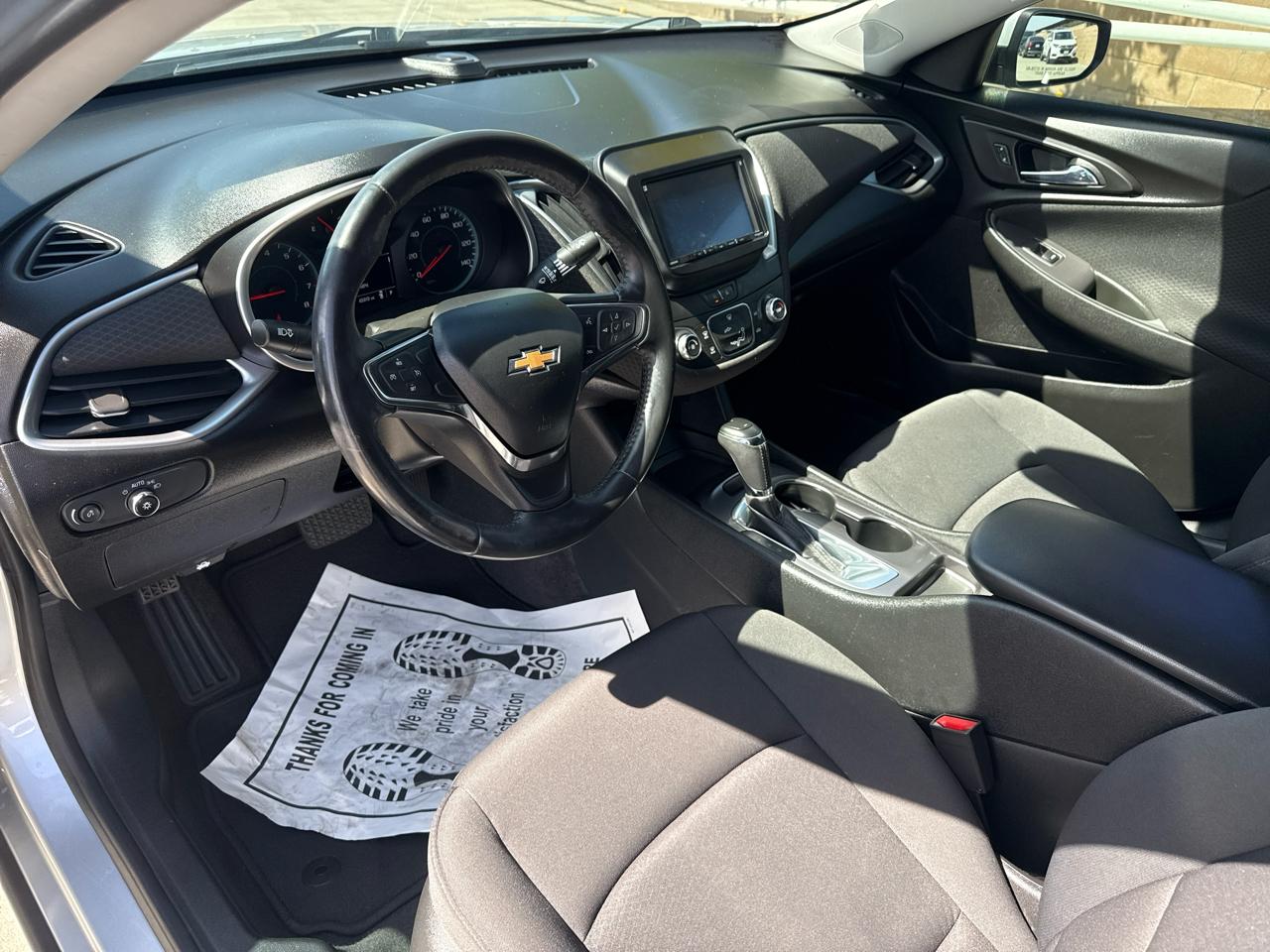 Chevrolet Malibu 4dr Sdn RS 2020