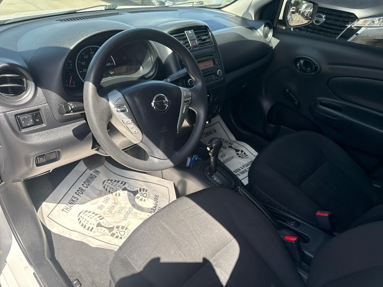 Nissan Versa 4dr Sdn CVT 1.6 S Plus 2016