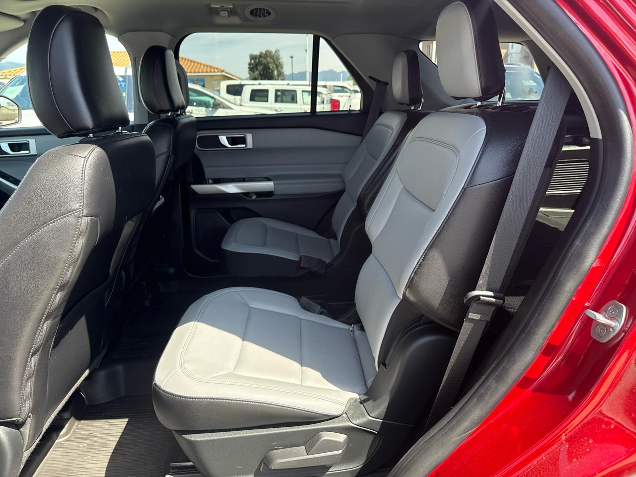 Ford Explorer XLT RWD 2021