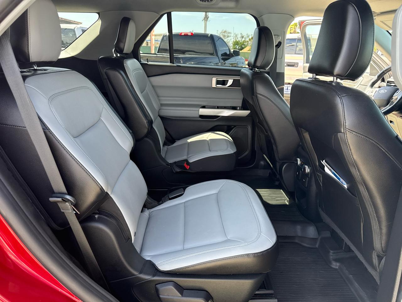 Ford Explorer XLT RWD 2021