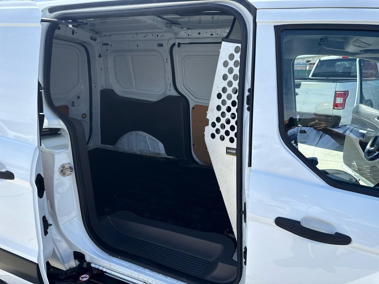 Ford Transit Connect Van XL LWB w/Rear Symmetrical Doors 2022