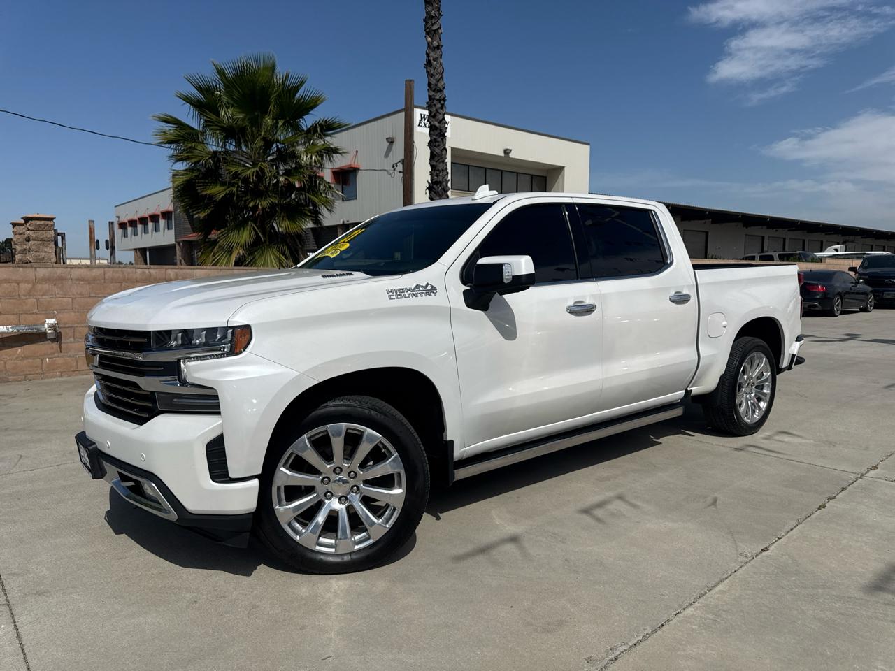 Chevrolet Silverado 1500 2WD Crew Cab 147" High Country 2021