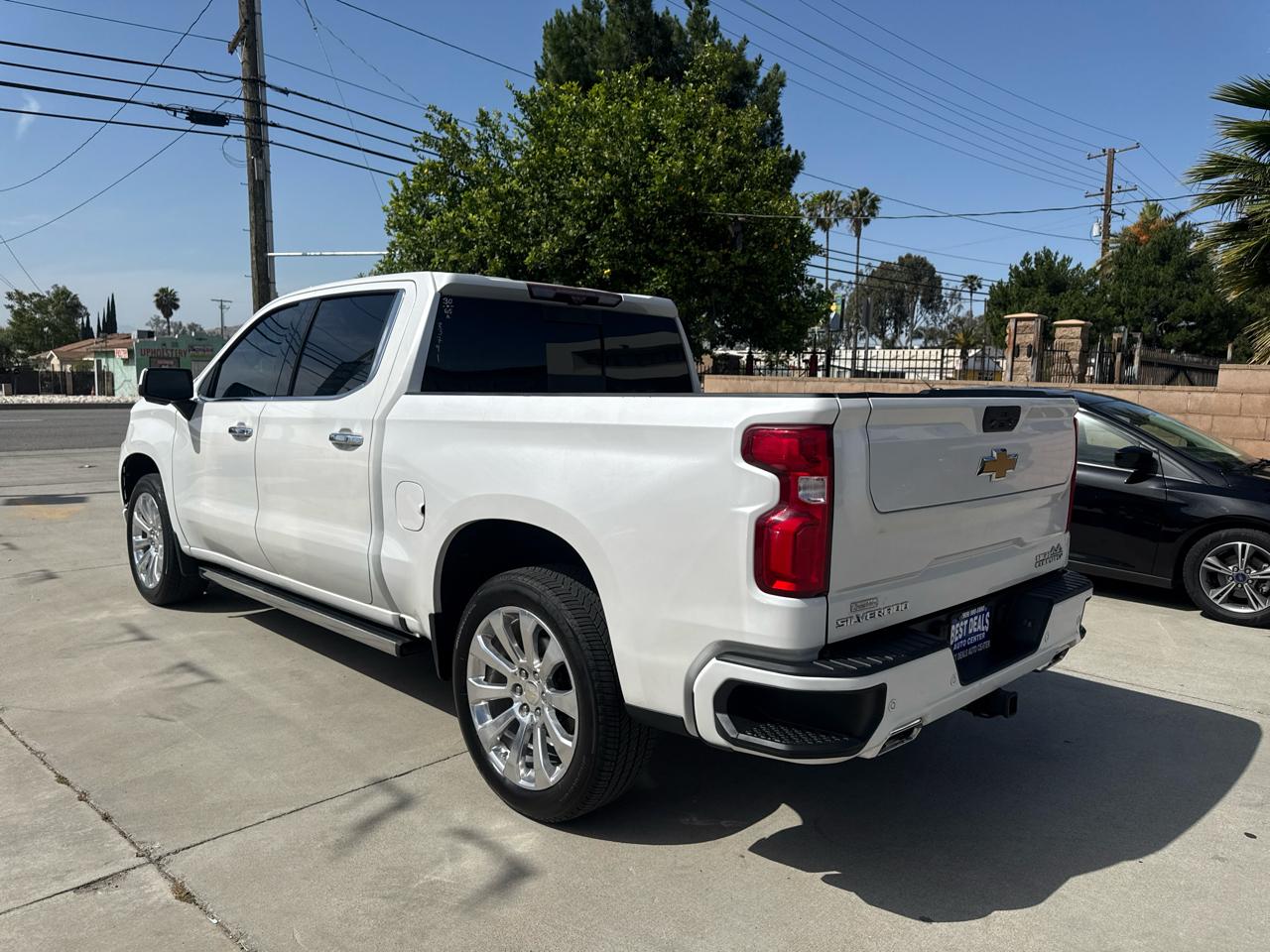 Chevrolet Silverado 1500 2WD Crew Cab 147" High Country 2021