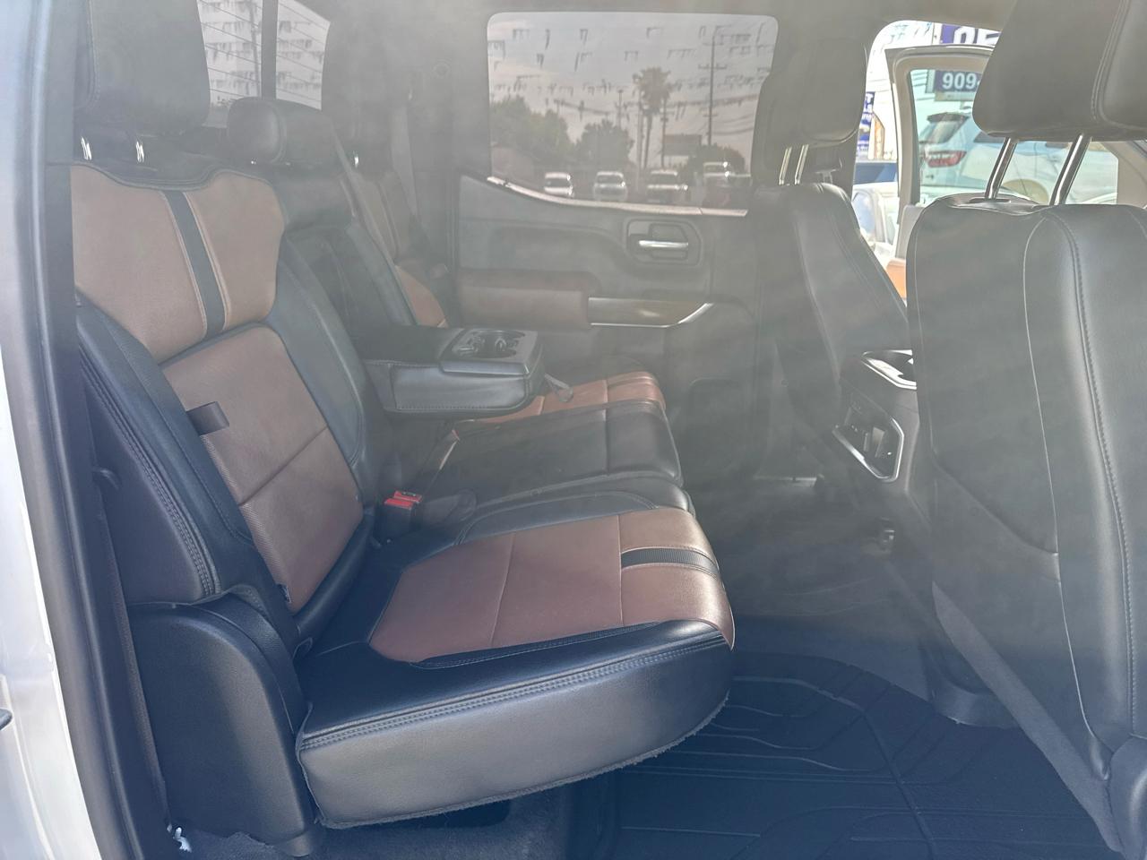 Chevrolet Silverado 1500 2WD Crew Cab 147" High Country 2021