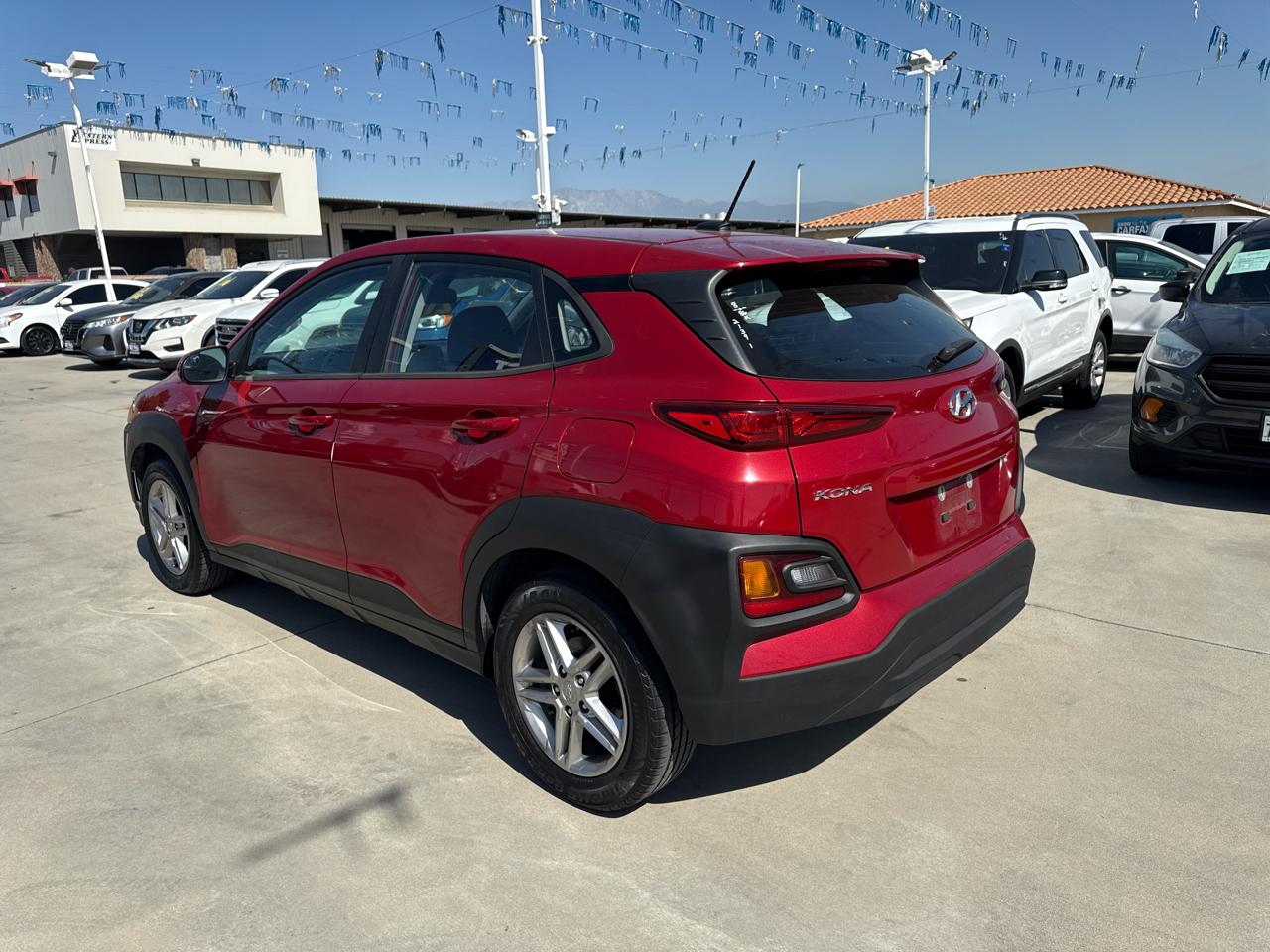 Hyundai Kona SE Auto FWD 2021