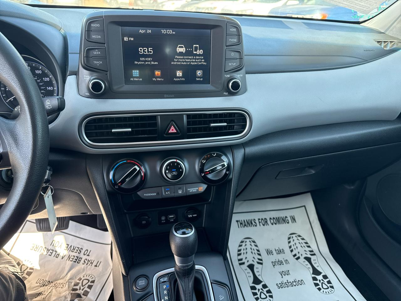 Hyundai Kona SE Auto FWD 2021