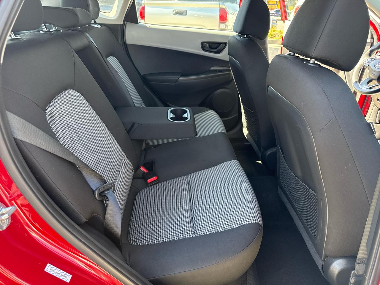 Hyundai Kona SE Auto FWD 2021