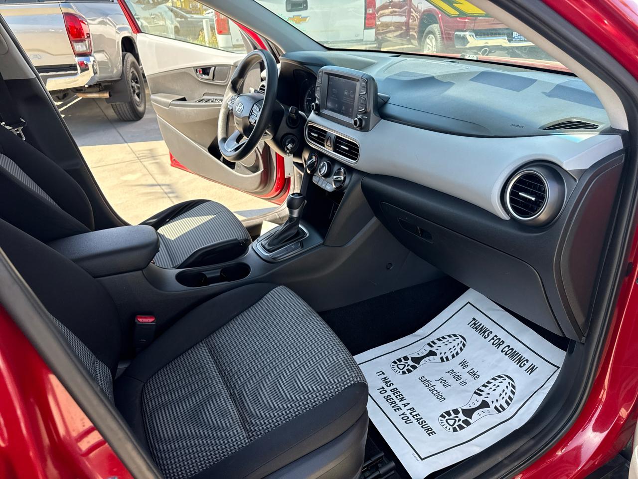 Hyundai Kona SE Auto FWD 2021