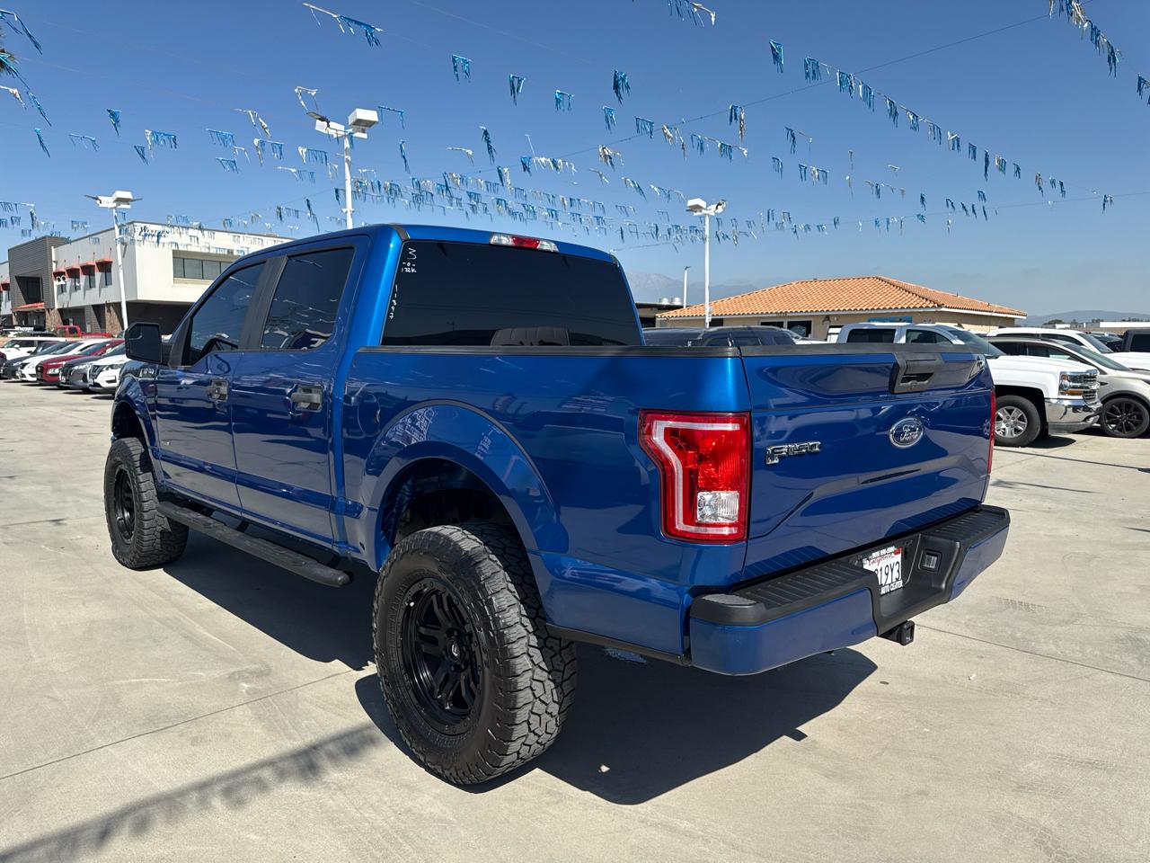Ford F-150 2WD SuperCab 145" XL 2017