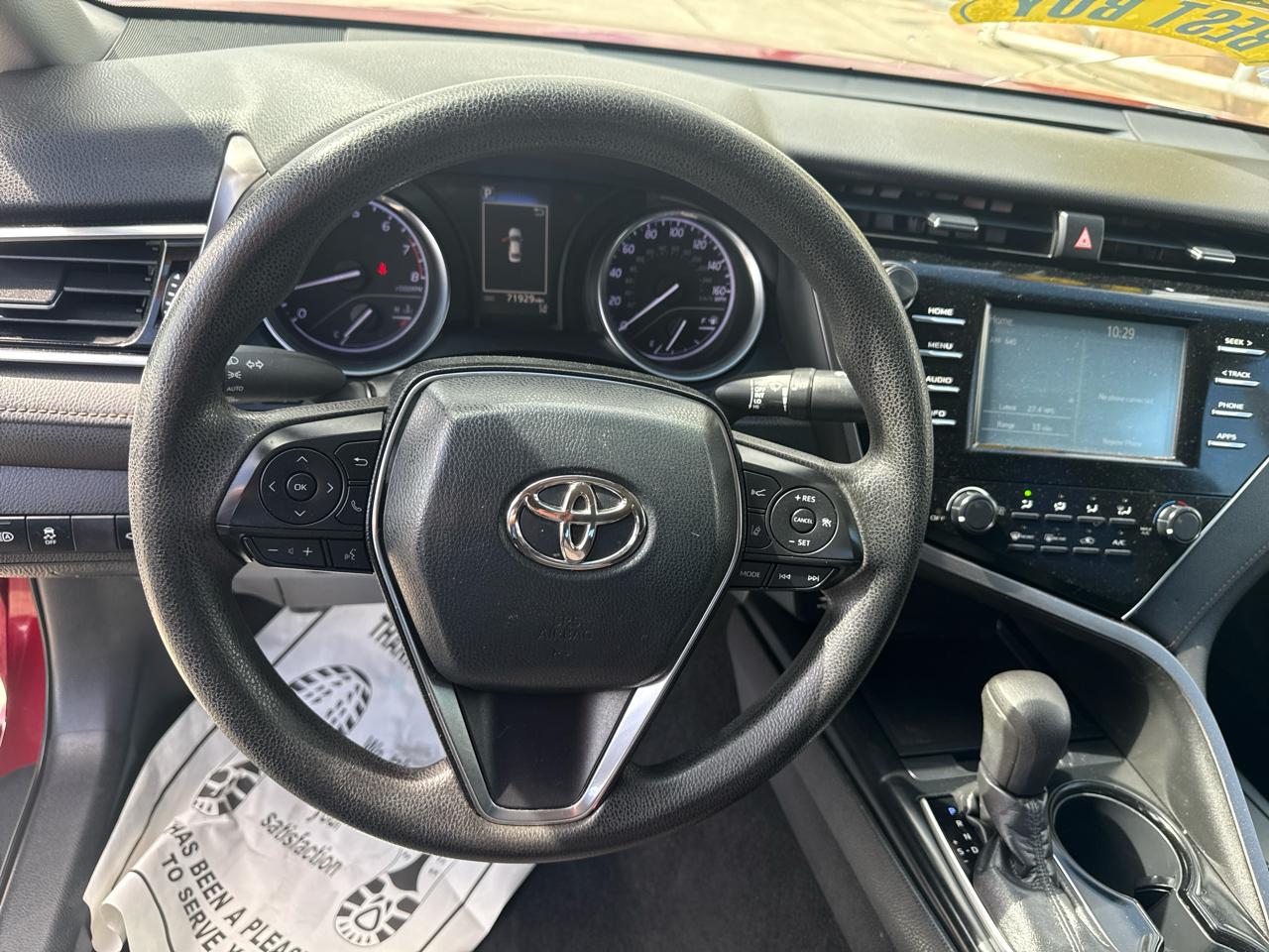 Toyota Camry XLE Auto (Natl) 2018