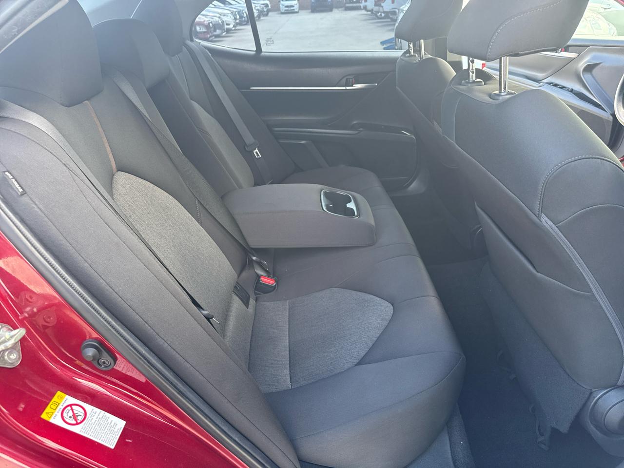 Toyota Camry XLE Auto (Natl) 2018