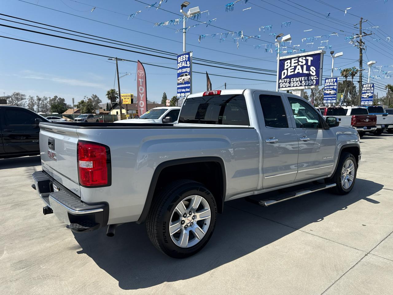 GMC Sierra 1500 2WD Double Cab 143.5" SLT 2015