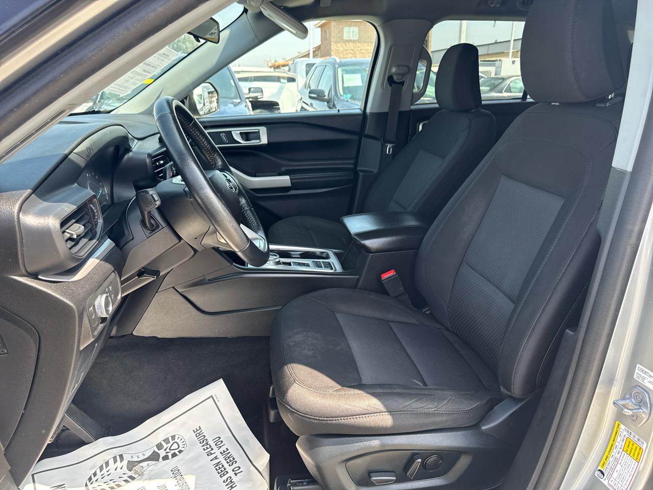 Ford Explorer XLT RWD 2022