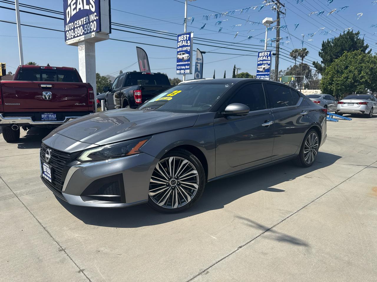 Nissan Altima 2.5 SL Sedan 2023