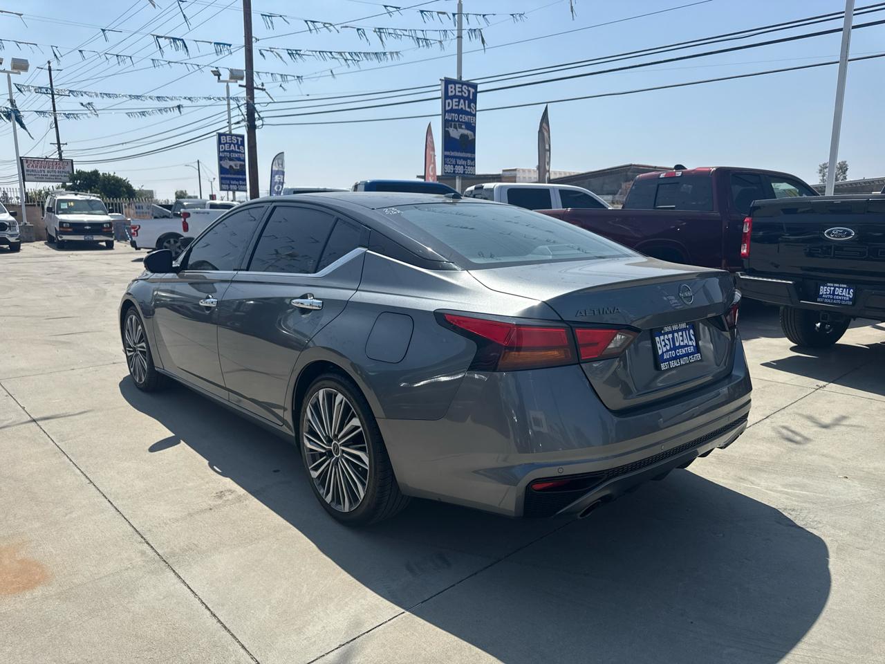Nissan Altima 2.5 SL Sedan 2023