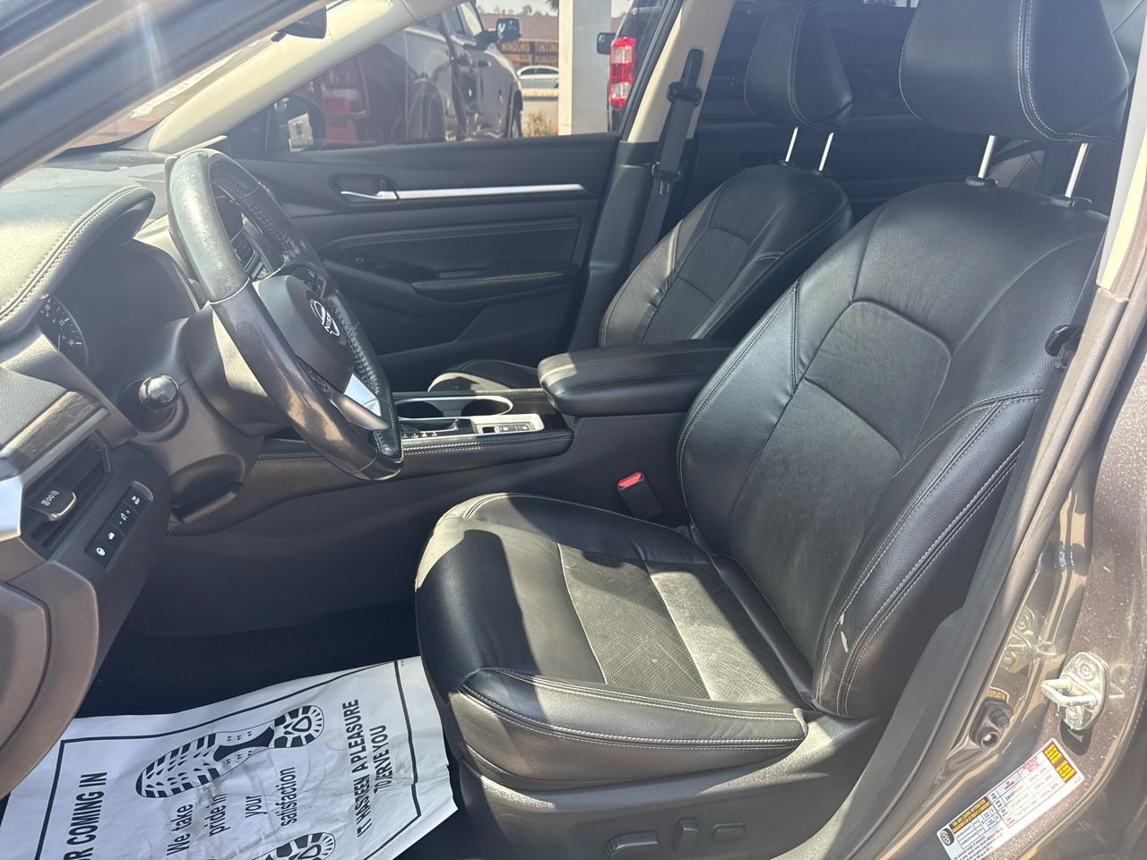 Nissan Altima 2.5 SL Sedan 2023